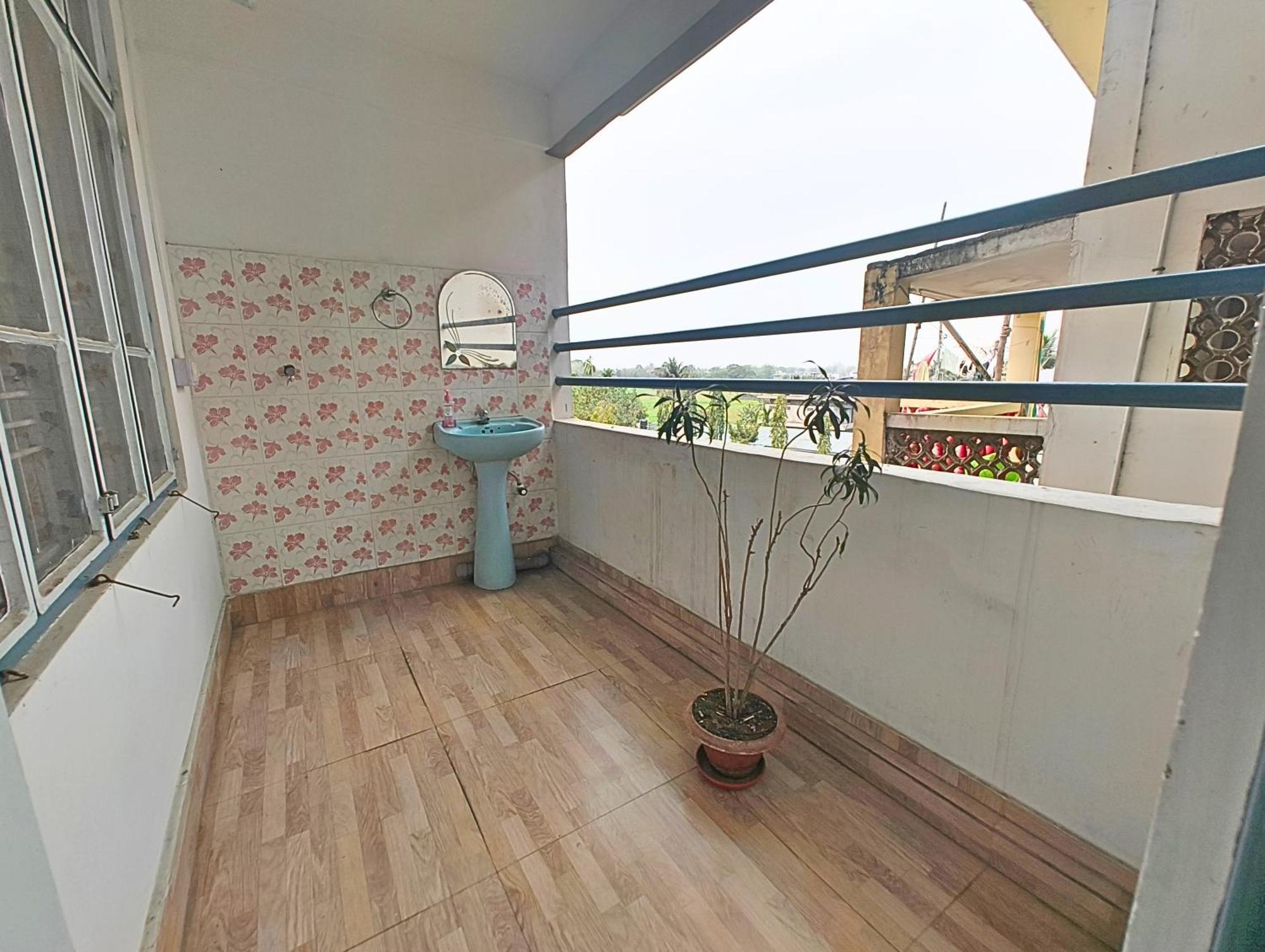 Taj Residency Holiday Homestay -Entire 1Bhk & 2Bhk Private Apartments -Call 767Ooo54Oo Jorhāt Extérieur photo