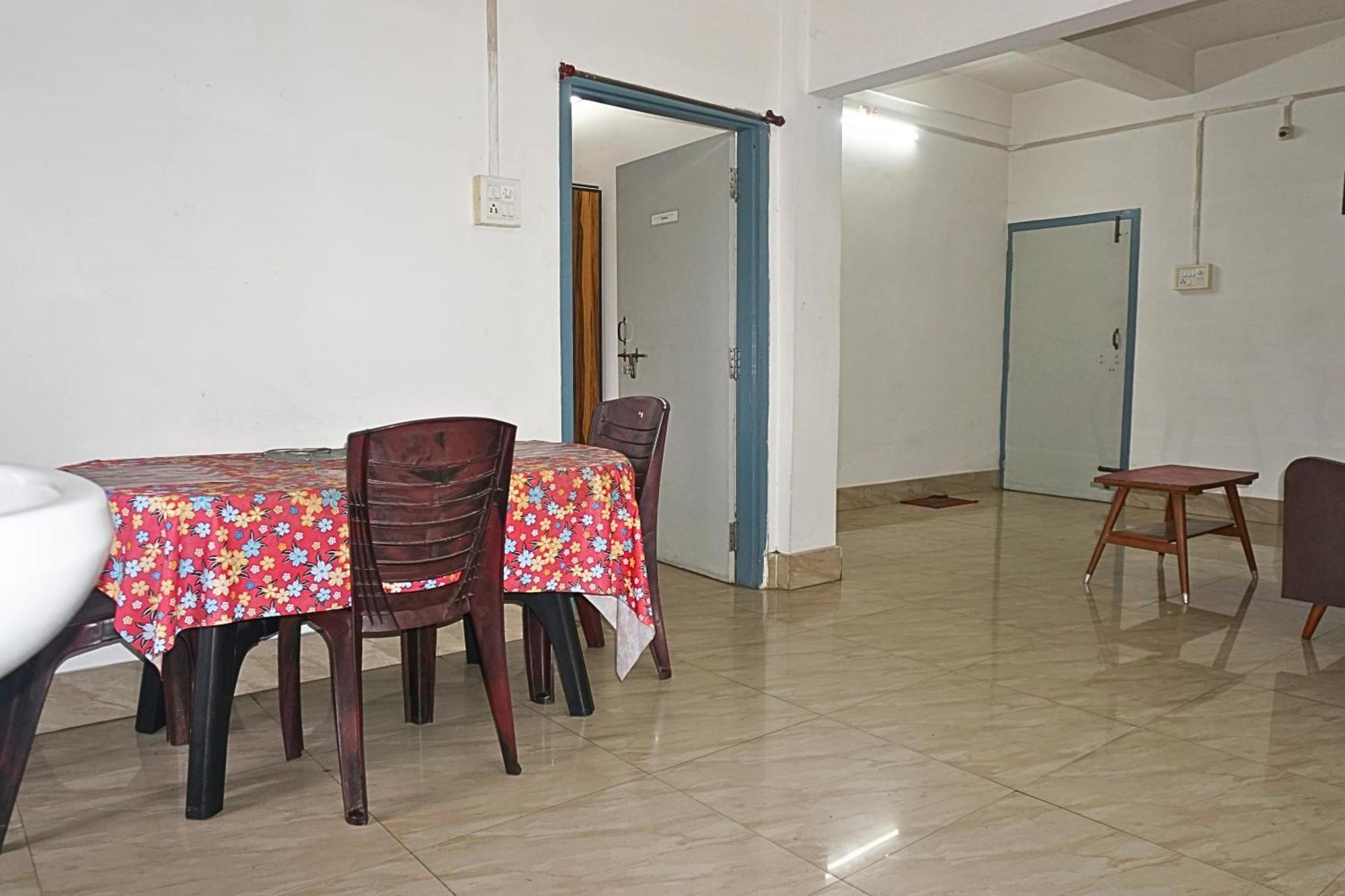 Taj Residency Holiday Homestay -Entire 1Bhk & 2Bhk Private Apartments -Call 767Ooo54Oo Jorhāt Extérieur photo