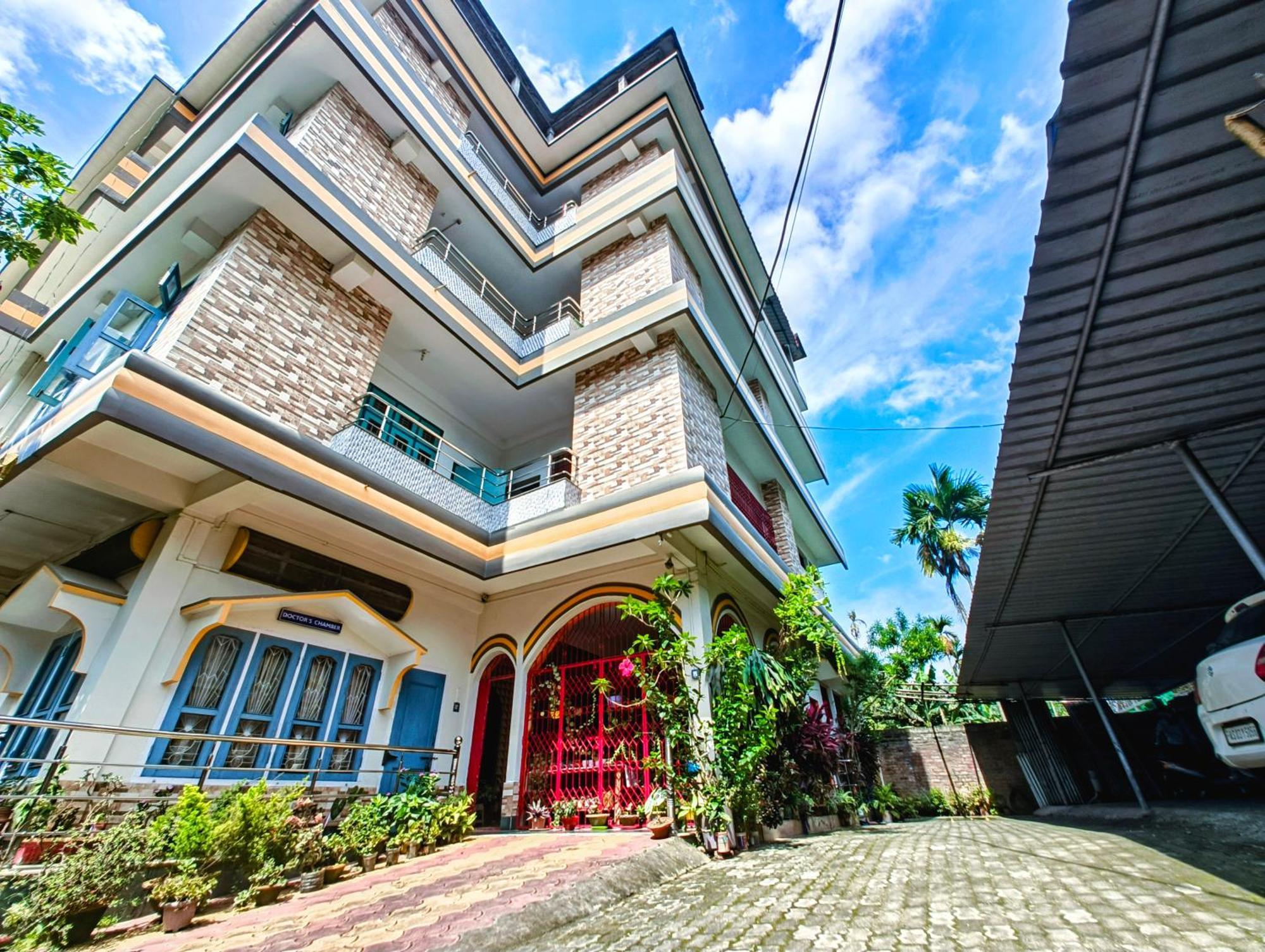 Taj Residency Holiday Homestay -Entire 1Bhk & 2Bhk Private Apartments -Call 767Ooo54Oo Jorhāt Extérieur photo